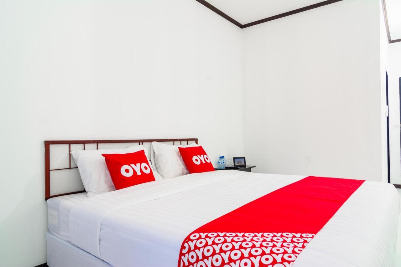 Oyo 533 Runya Poolvilla プラチュワップキーリーカン エクステリア 写真